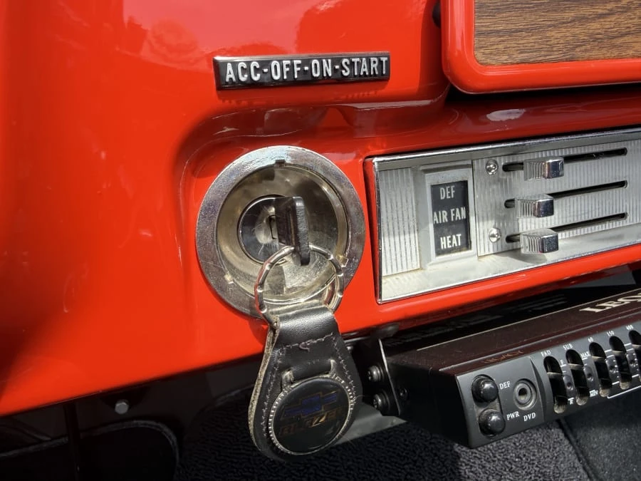 1969 Chevrolet K5 Blazer 1st Gen - Image 21 of 22