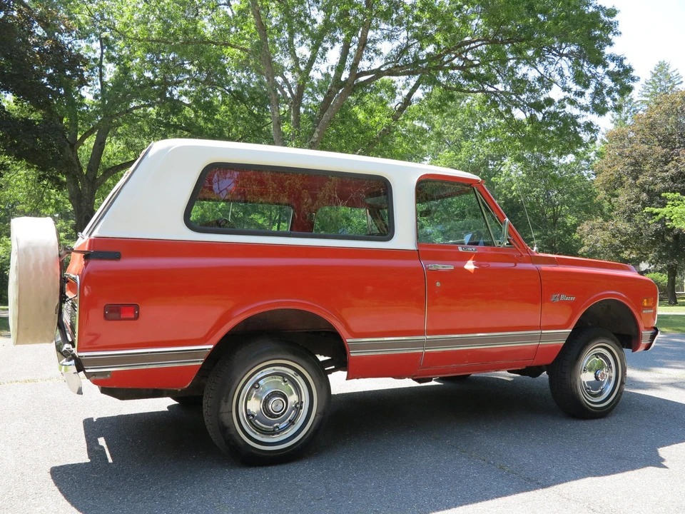 1969 Chevrolet K5 Blazer 1st Gen - Image 13 of 31