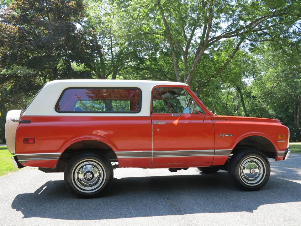 1969 Chevrolet K5 Blazer 1st Gen - Image 12 of 31