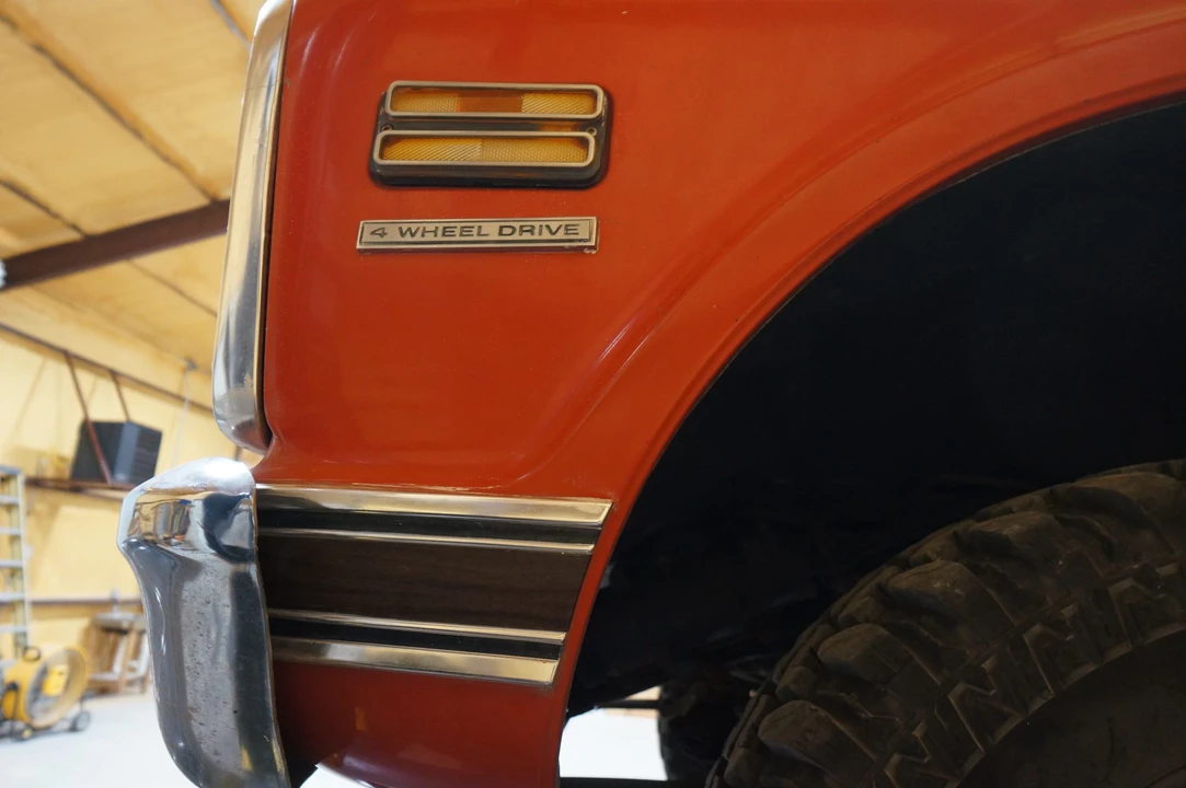 1969 Chevrolet K5 Blazer 1st Gen - Image 28 of 31