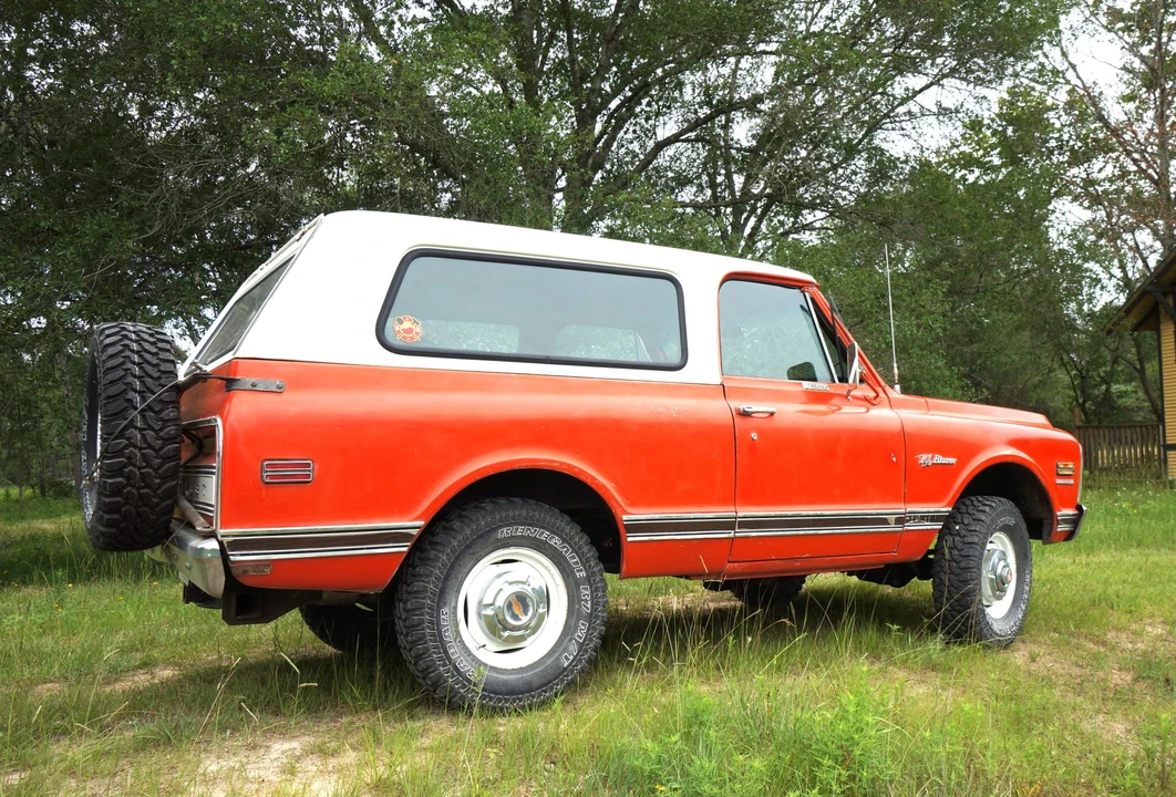 1969 Chevrolet K5 Blazer 1st Gen - Image 13 of 31
