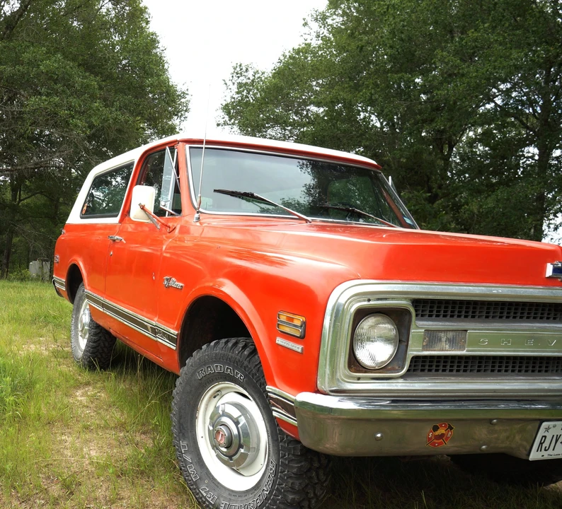 1969 Chevrolet K5 Blazer 1st Gen - Image 15 of 31