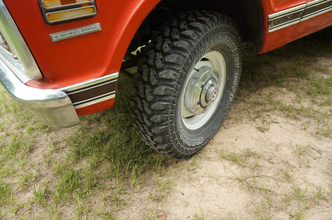 1969 Chevrolet K5 Blazer 1st Gen - Image 27 of 31