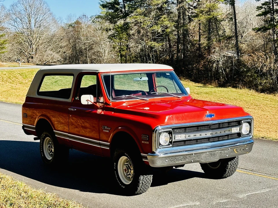 1969 Chevrolet K5 Blazer 1st Gen - Image 18 of 31