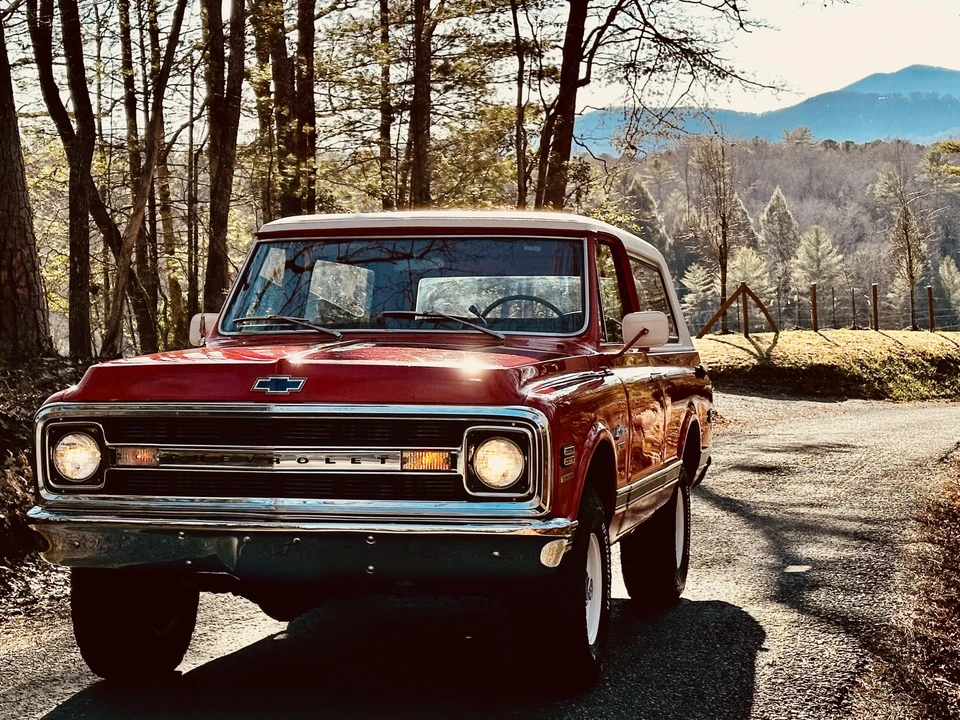 1969 Chevrolet K5 Blazer 1st Gen - Image 12 of 31