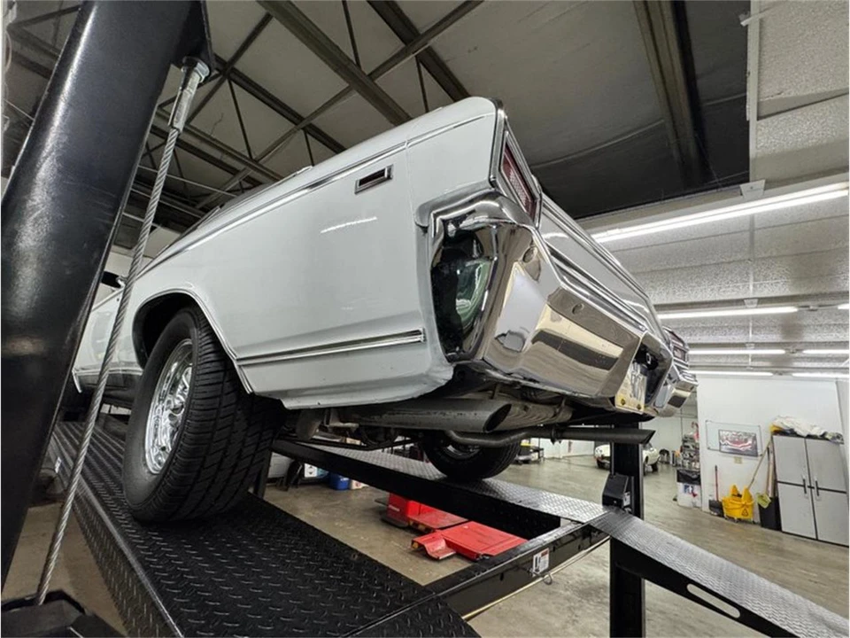 1969 Chevrolet Malibu - Image 23 of 31