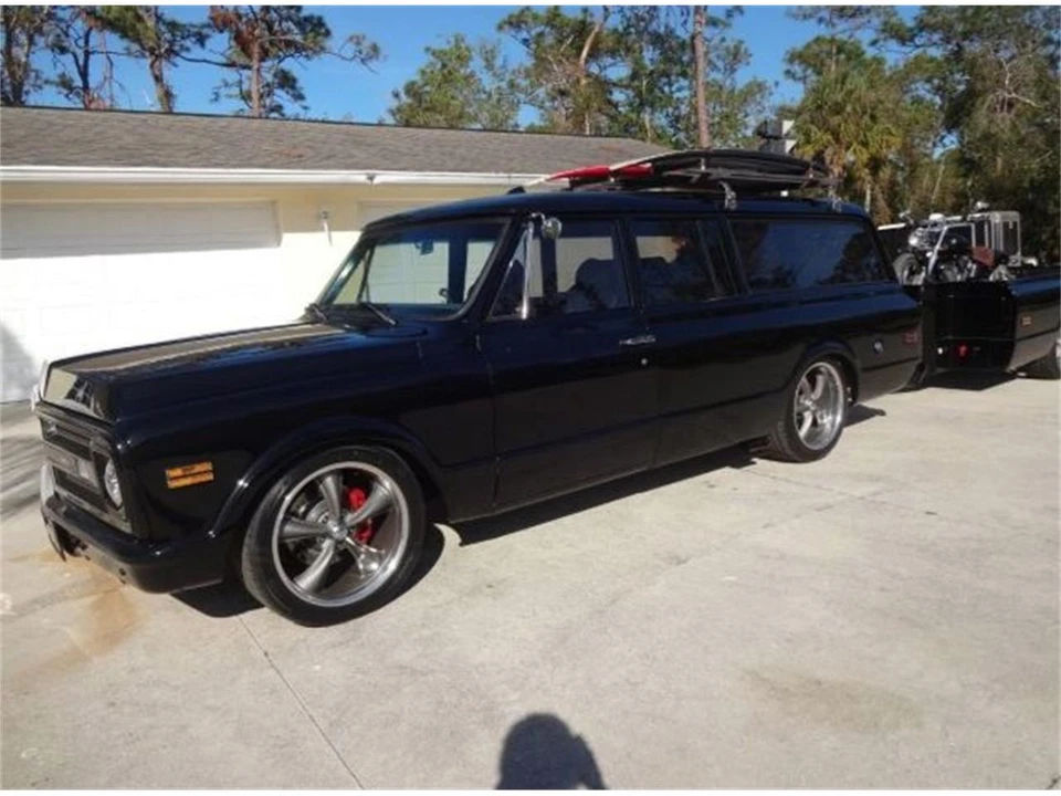 1969 Chevrolet Suburban 6th Gen - Image 24 of 27