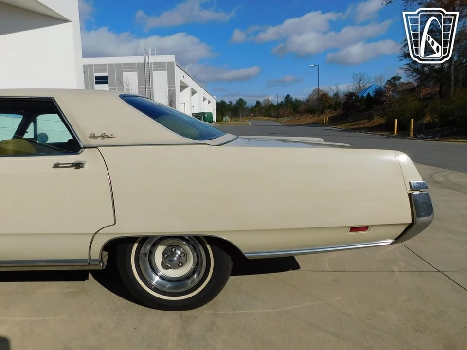 1969 Chrysler New Yorker - Image 18 of 21
