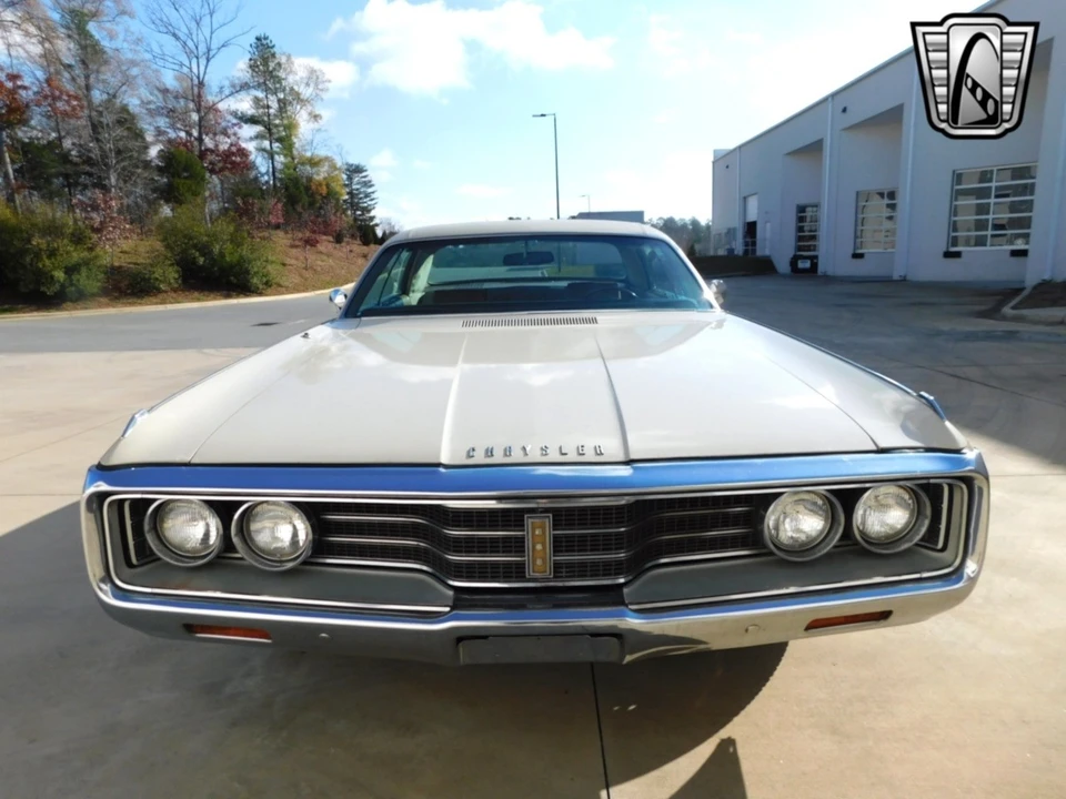 1969 Chrysler New Yorker - Image 4 of 12