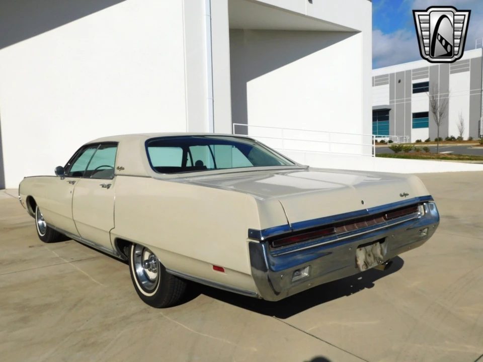 1969 Chrysler New Yorker - Image 10 of 12