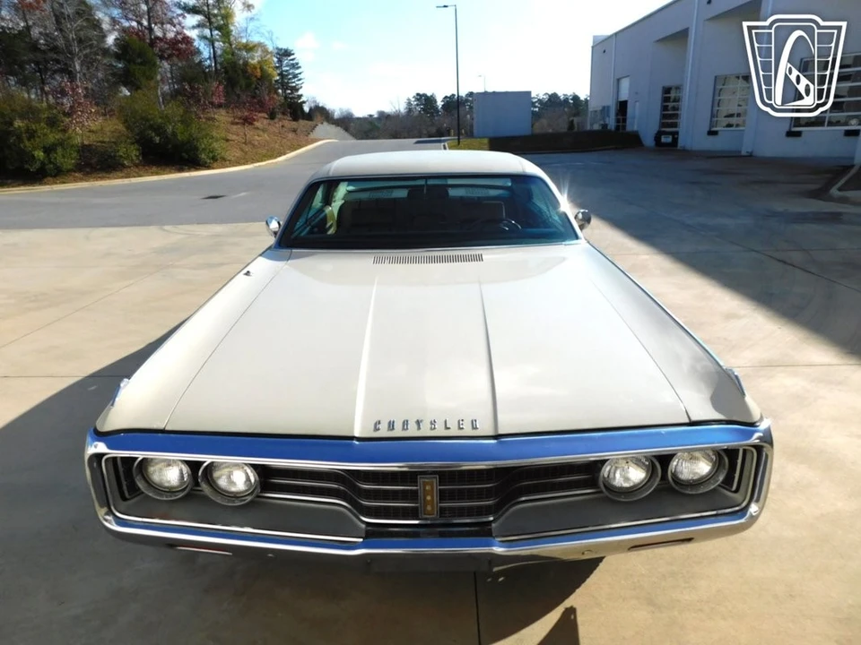 1969 Chrysler New Yorker - Image 6 of 12
