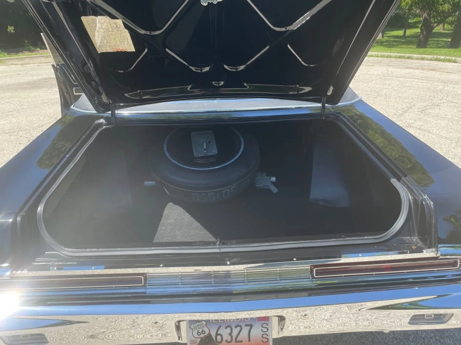 1969 Chrysler New Yorker - Image 23 of 28