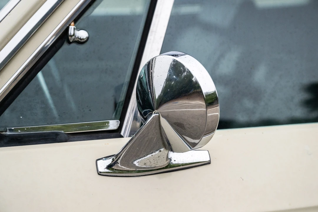 1969 Chrysler Town & Country - Image 28 of 31
