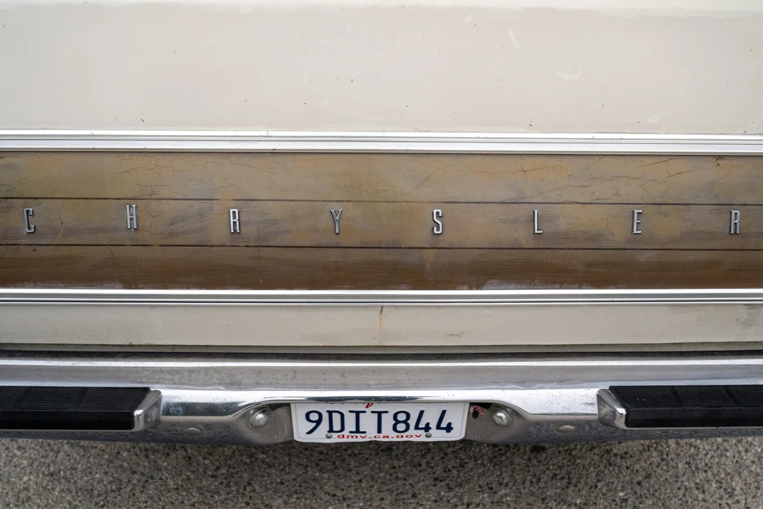 1969 Chrysler Town & Country - Image 21 of 31
