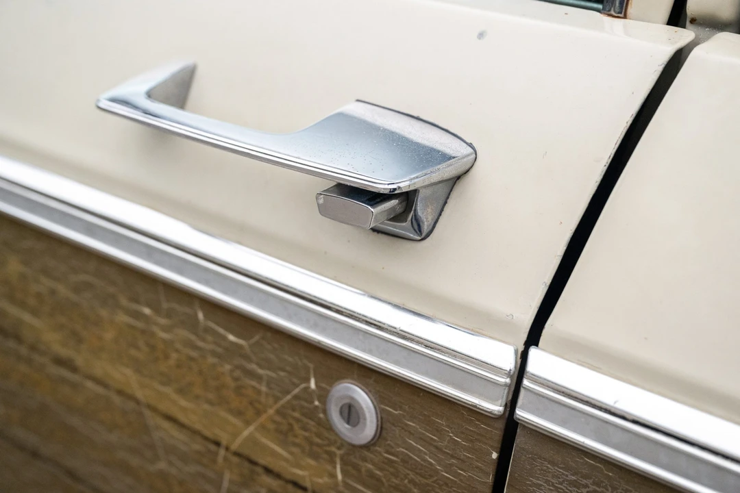 1969 Chrysler Town & Country - Image 24 of 31