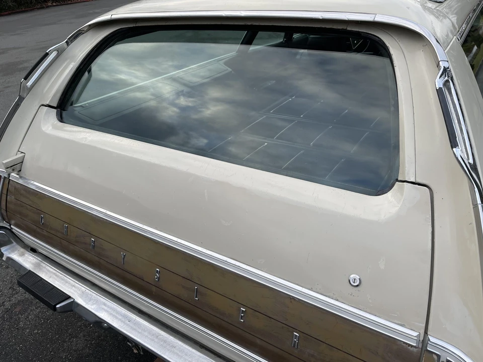 1969 Chrysler Town & Country - Image 20 of 31