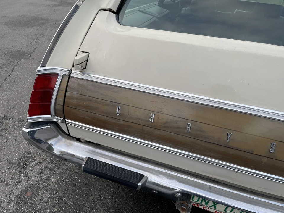 1969 Chrysler Town & Country - Image 18 of 31
