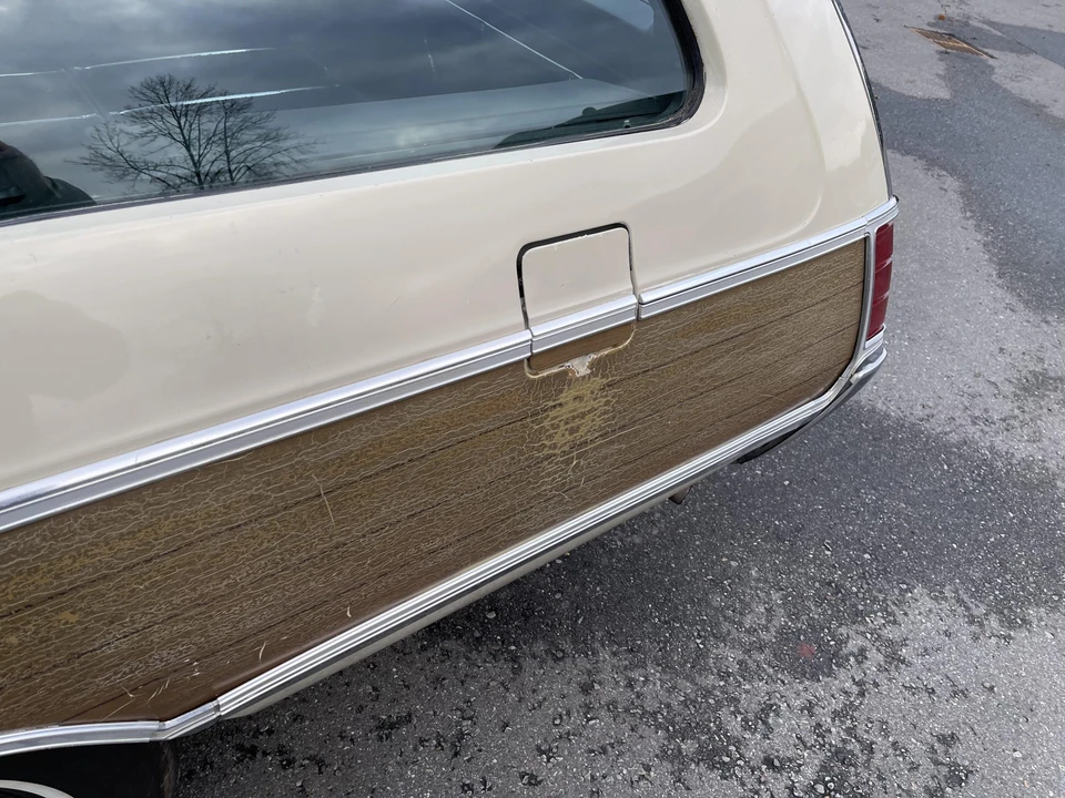 1969 Chrysler Town & Country - Image 17 of 31