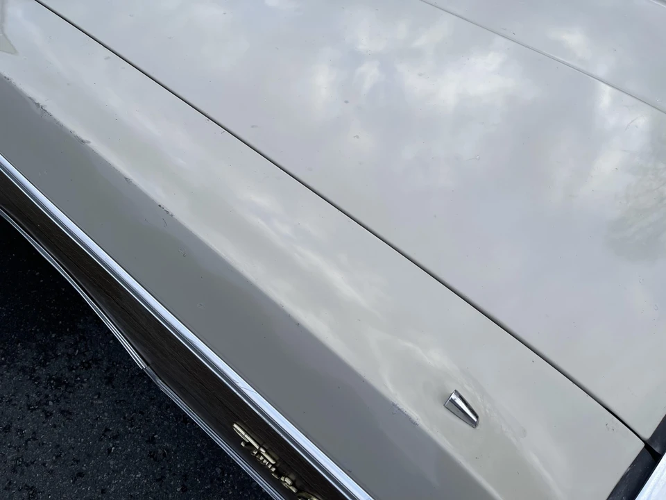 1969 Chrysler Town & Country - Image 10 of 31