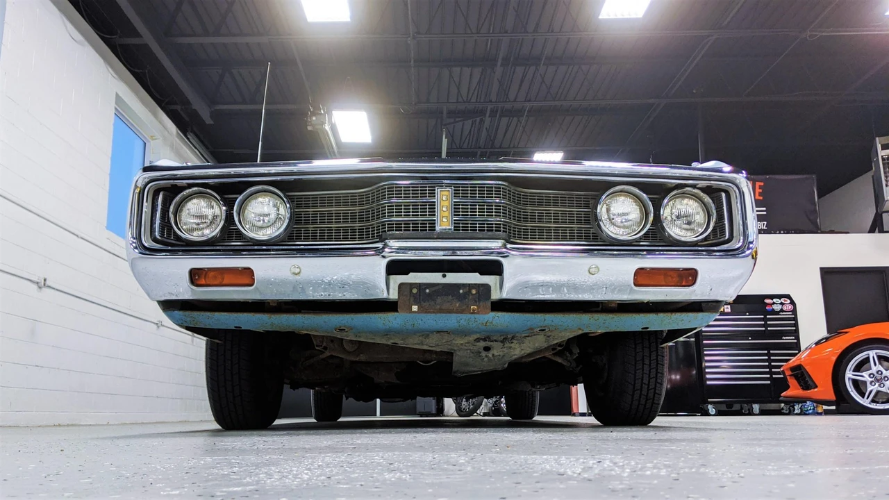 1969 Chrysler Town & Country - Image 20 of 31