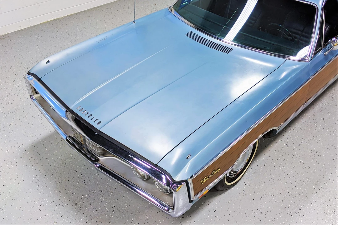 1969 Chrysler Town & Country - Image 26 of 31