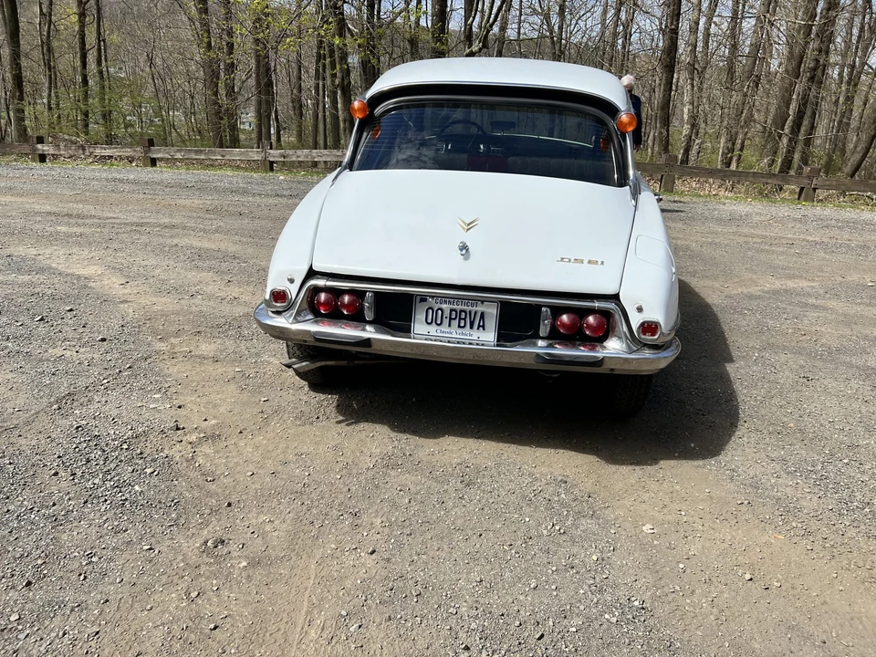 1969 Citroen DS21 - Image 16 of 31