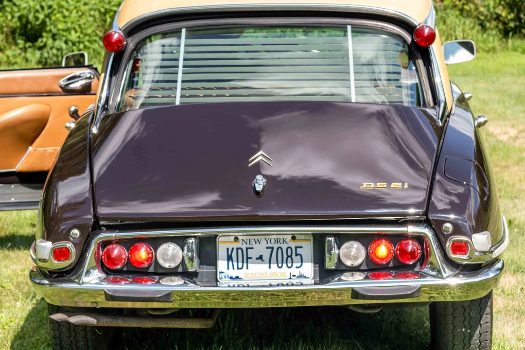1969 Citroen DS21 - Image 15 of 31