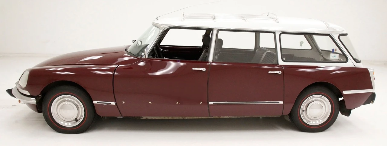 1969 Citroen D - Image 2 of 31