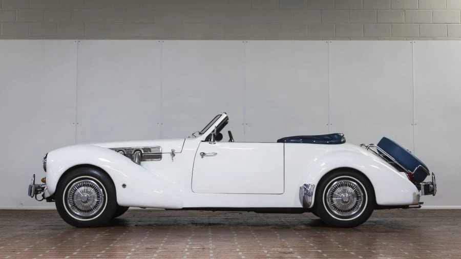 1969 Cord - Image 2 of 12