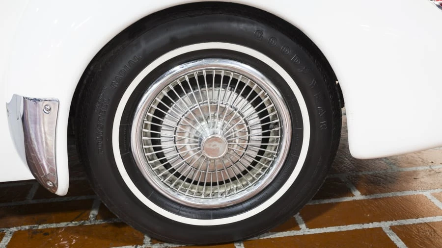1969 Cord - Image 10 of 12