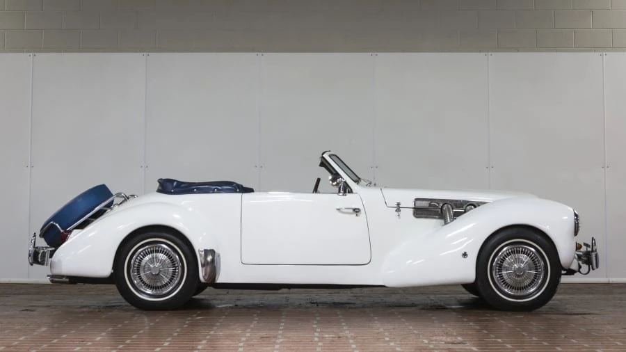 1969 Cord - Image 11 of 12