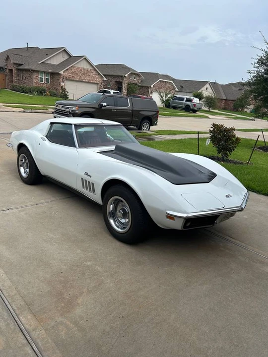 1969 Chevrolet Corvette C3 - Image 3 of 10