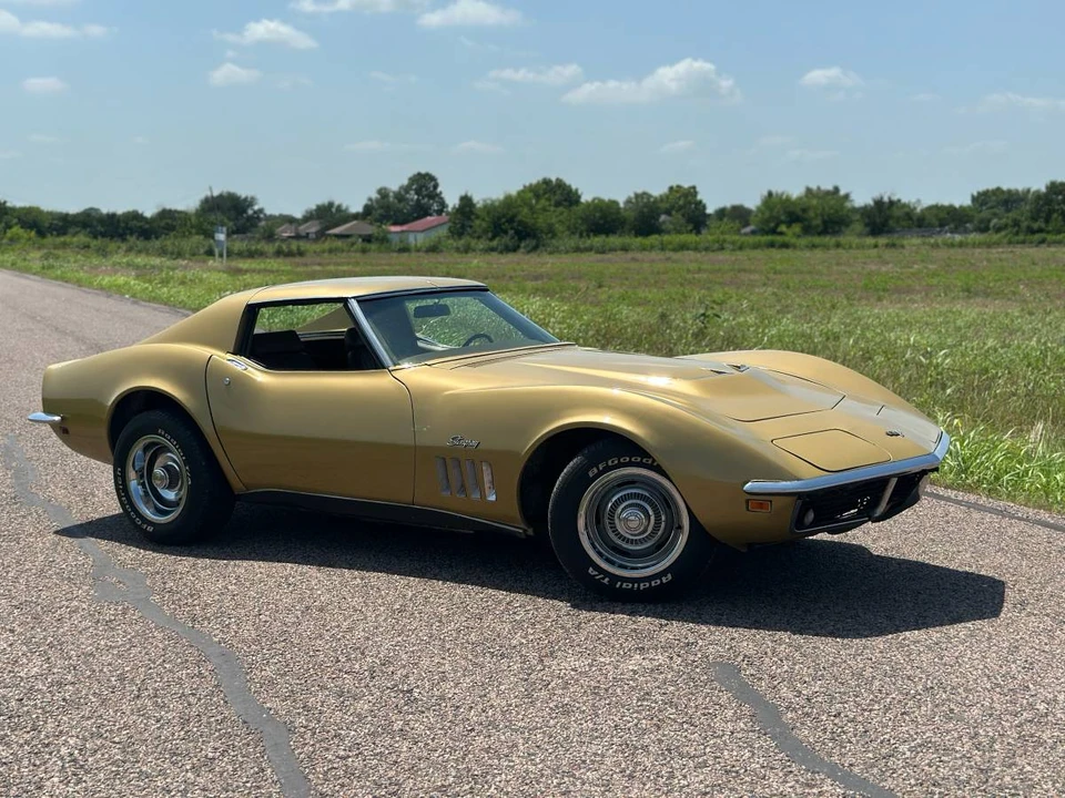 1969 Chevrolet Corvette C3 - Image 16 of 24
