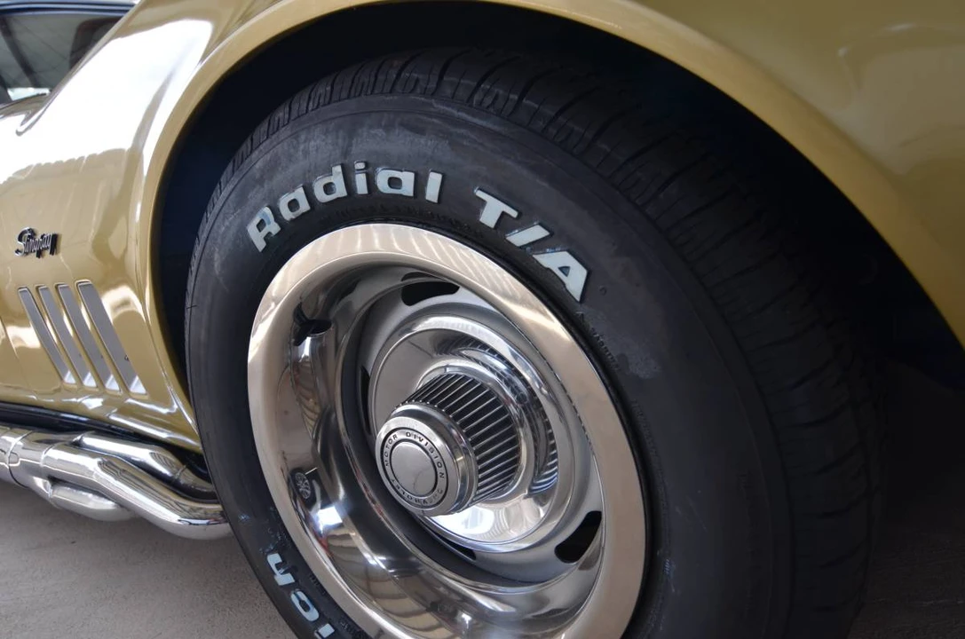 1969 Chevrolet Corvette C3 427 & 454 - Image 20 of 24