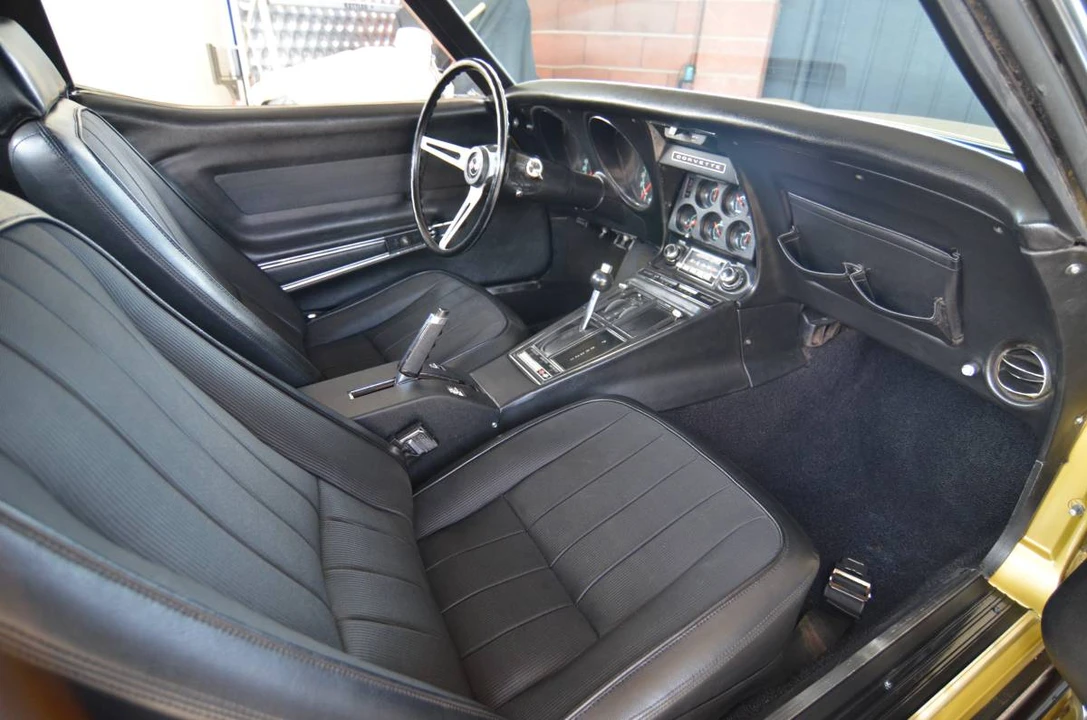 1969 Chevrolet Corvette C3 427 & 454 - Image 16 of 24