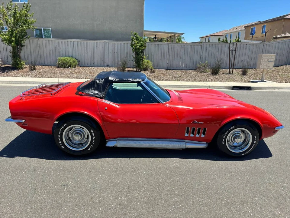 1969 Chevrolet Corvette C3 - Image 11 of 21