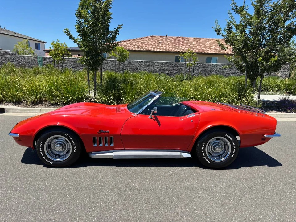 1969 Chevrolet Corvette C3 - Image 10 of 21