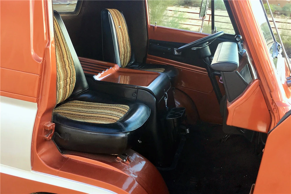 1969 Dodge A100 - Image 4 of 5