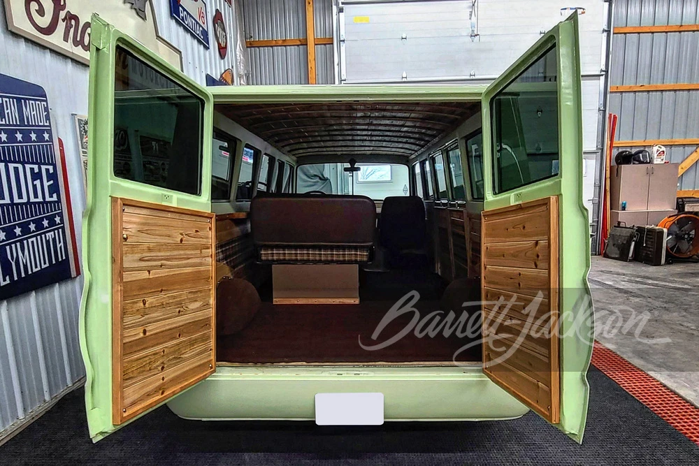 1969 Dodge A100 - Image 6 of 15