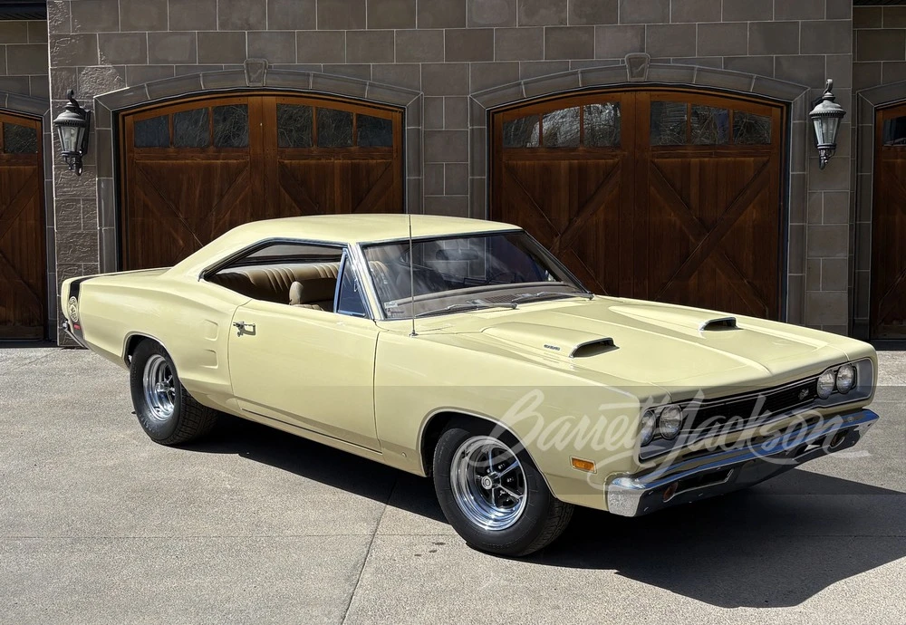1969 Dodge Super Bee - Image 2 of 30
