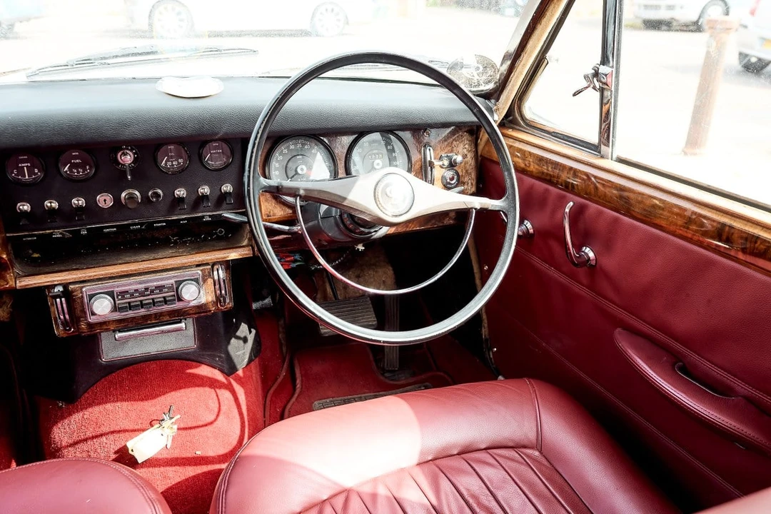 1969 Daimler - Image 26 of 30