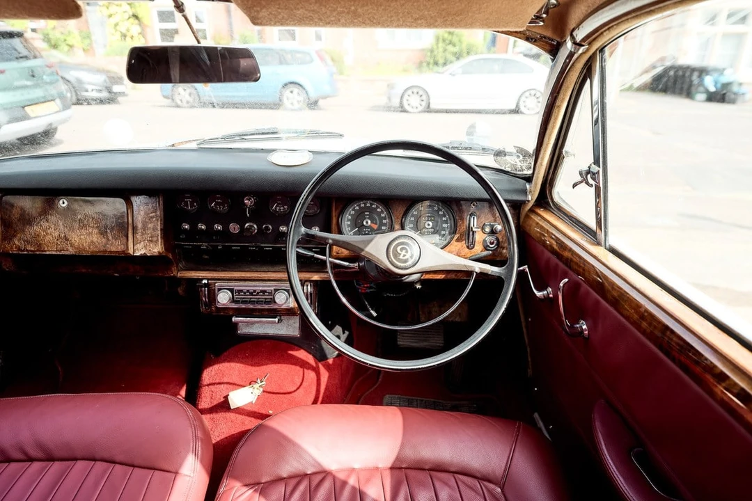 1969 Daimler - Image 20 of 30