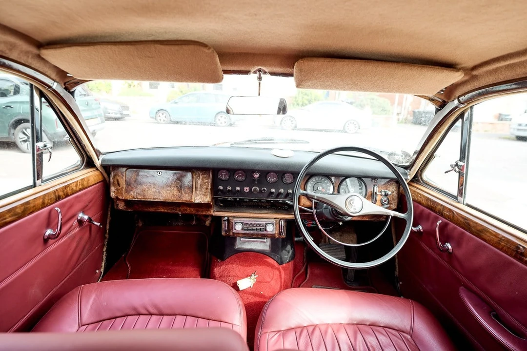 1969 Daimler SP250 - Image 2 of 30