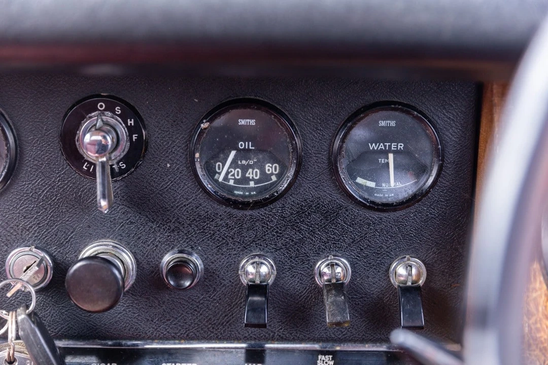1969 Daimler - Image 27 of 30