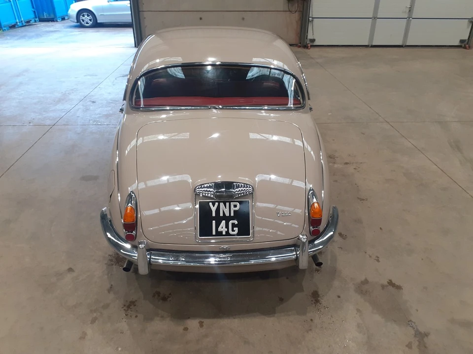1969 Daimler - Image 13 of 30
