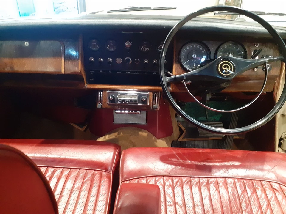 1969 Daimler - Image 18 of 30