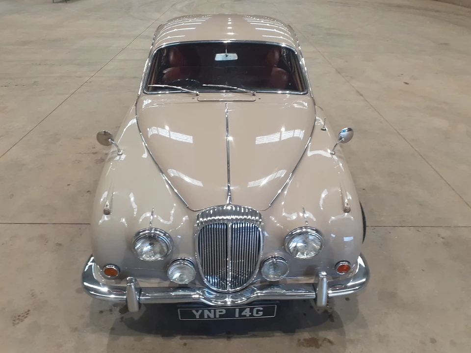 1969 Daimler - Image 14 of 30