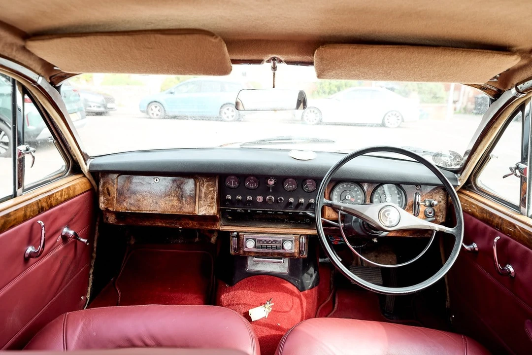 1969 Daimler SP250 - Image 16 of 30