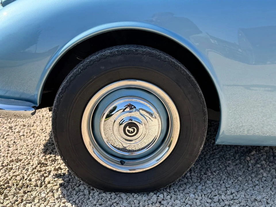 1969 Daimler - Image 29 of 30