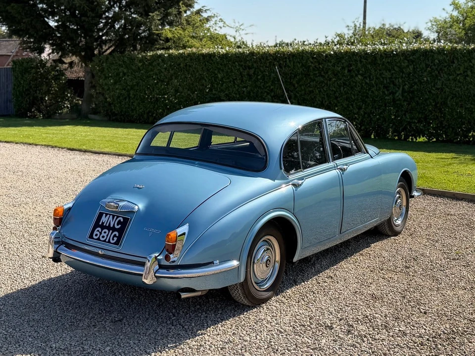 1969 Daimler - Image 20 of 30